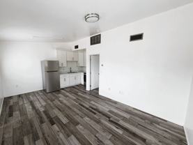 290 N Hamilton St #4 - Photo 1 of 1