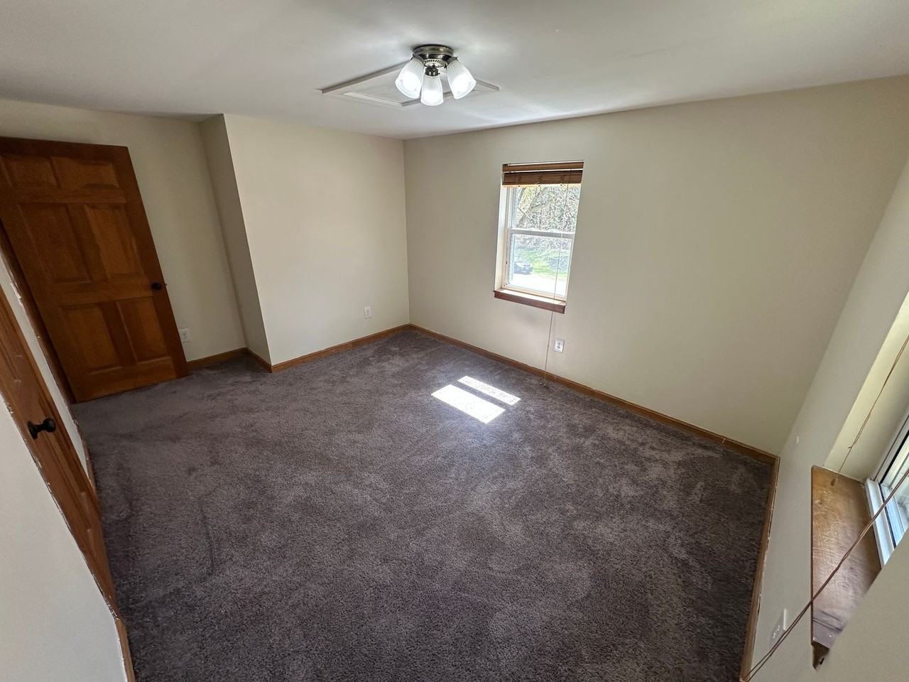 18 Valade St - Photo 3 of 22