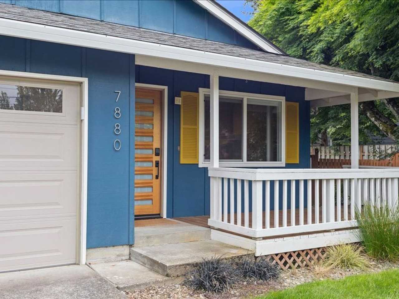 7880 Sw 69th Ave - Photo 2 of 39