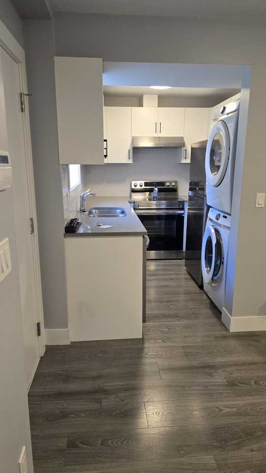 23267 137 Avenue - Photo 2 of 7