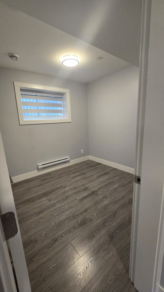 23267 137 Avenue - Photo 6 of 7