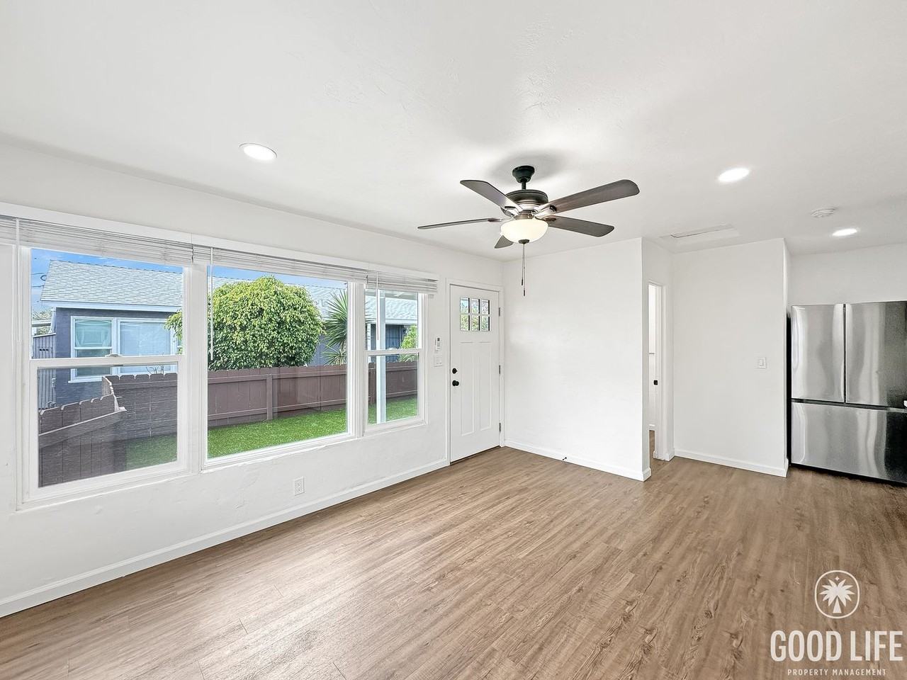1849 Edgemont St - Photo 3 of 14