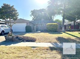 featured image of 4442 N Manila Ave
