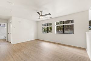 featured image of 3325 E Lockett Rd