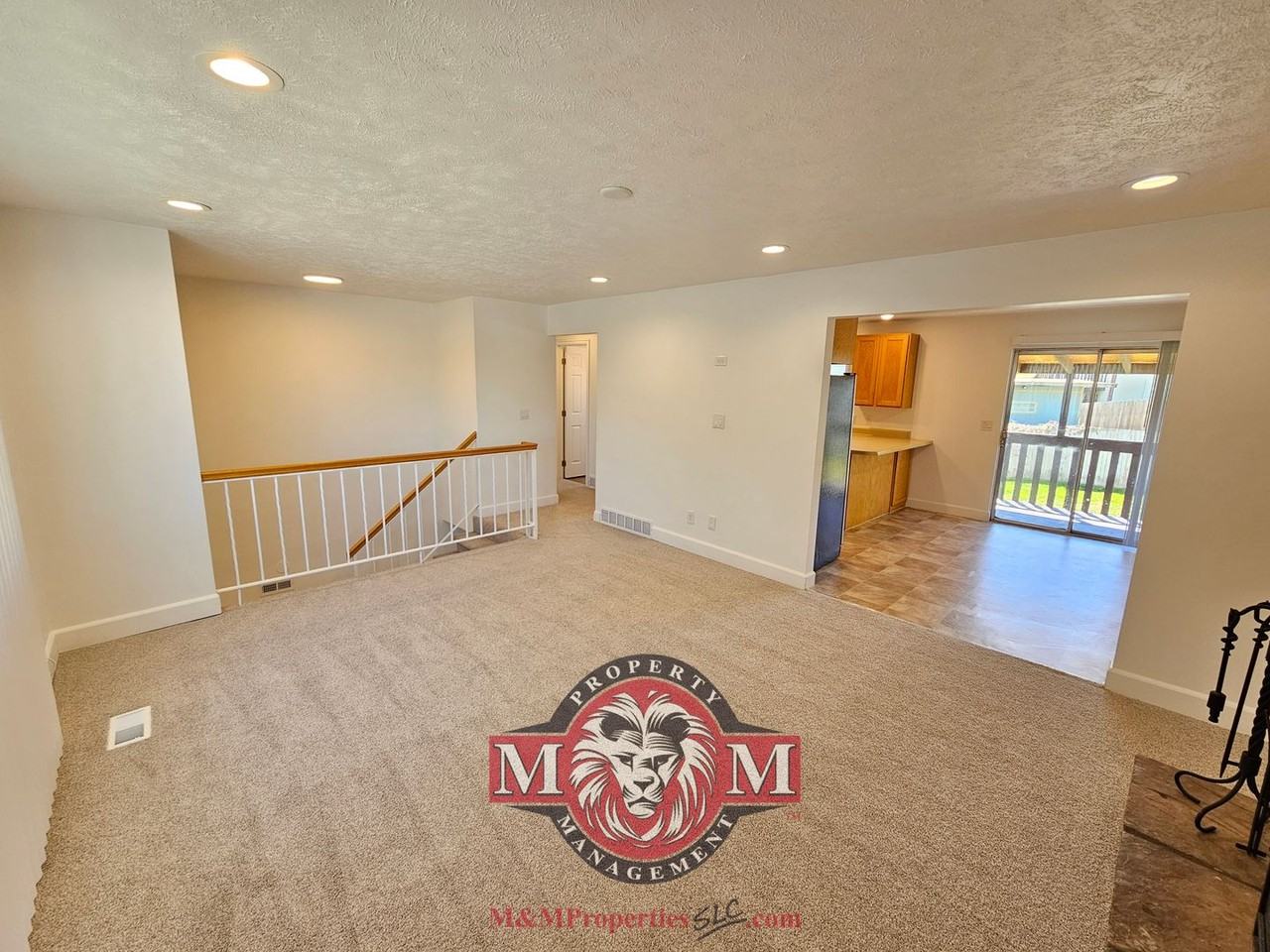 4967 W Pawnee Dr - Photo 4 of 29