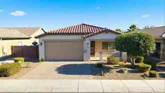 371 W Flame Tree Ave - Photo 1 of 1