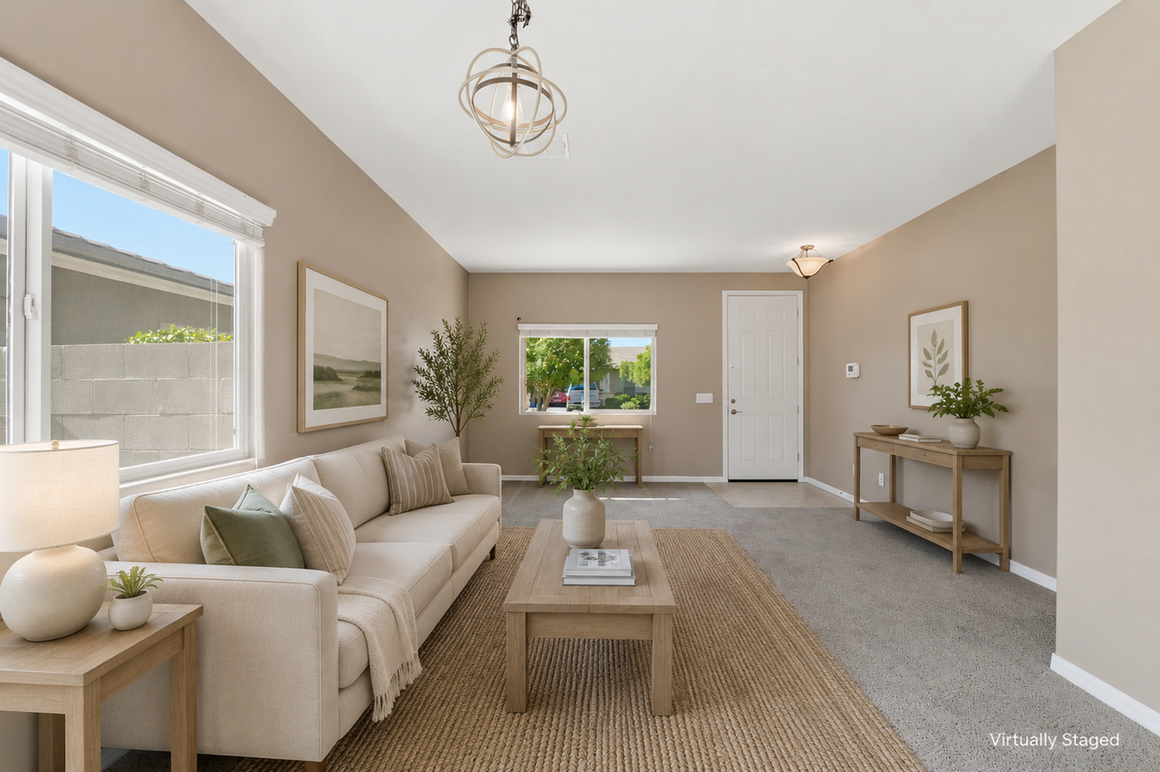 371 W Flame Tree Ave - Photo 4 of 50