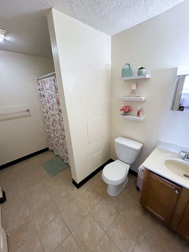 Webster Commons - Photo 5 of 26