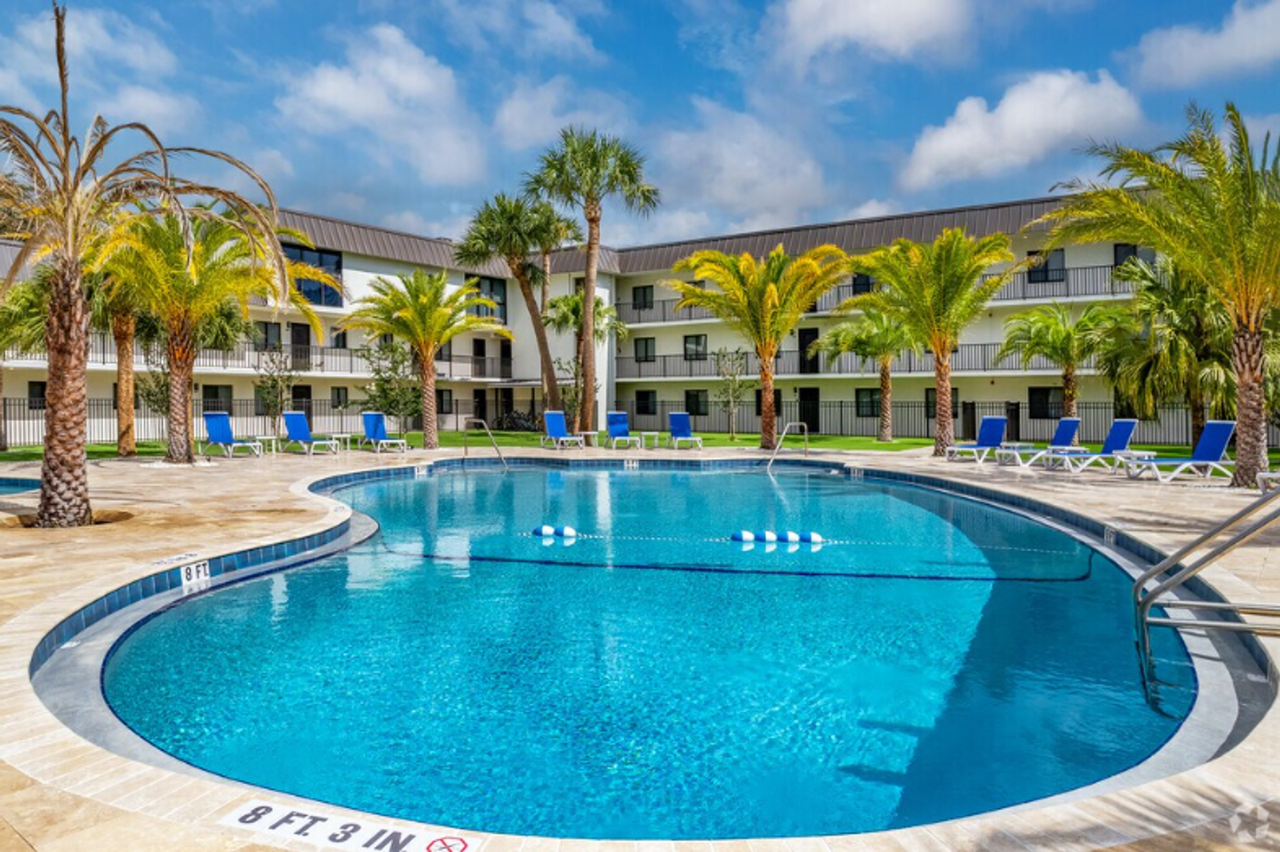Pearl Cove Apartments - Photo 2 of 50