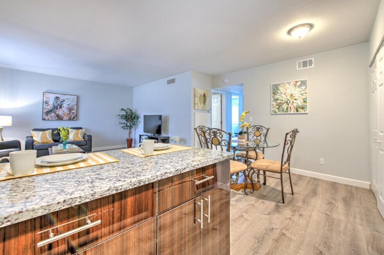 Pearl Cove Apartments - Photo 7 of 50