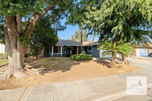 2926 Ezie Ave - Photo 1 of 1