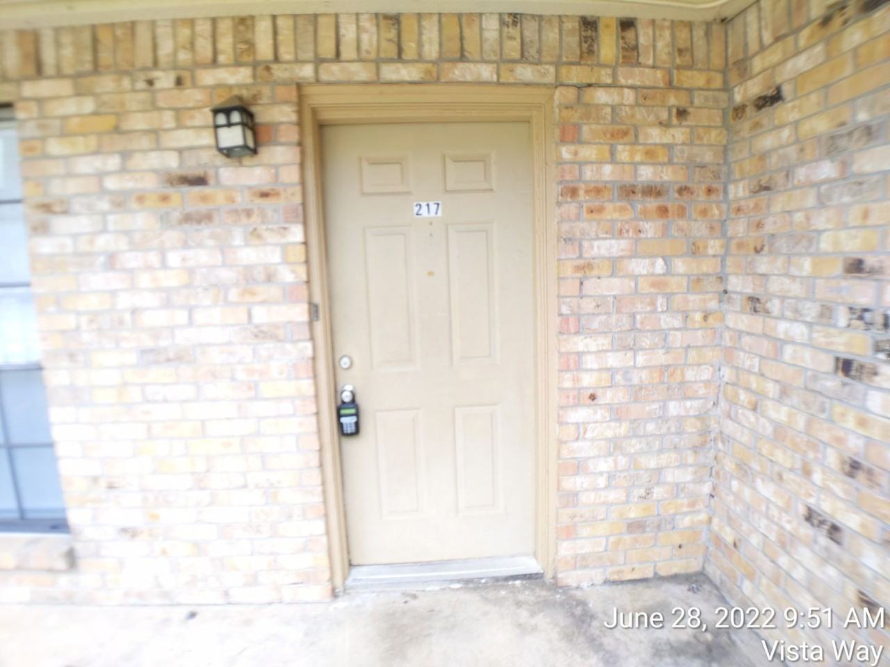 217 Vista Way - Photo 4 of 27