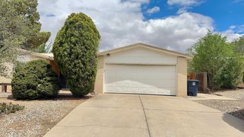 featured image of 7133 Loma Del Norte Rd Ne