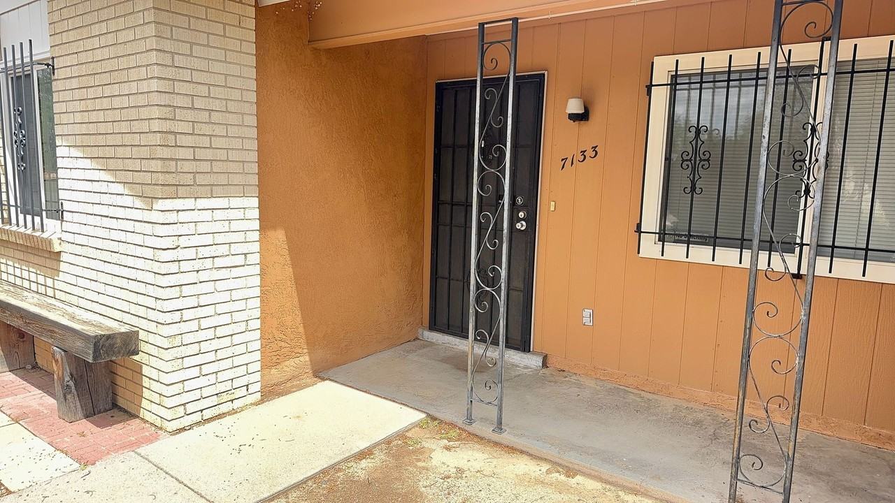 7133 Loma Del Norte Rd Ne - Photo 2 of 14