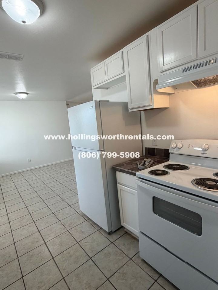 5302 48th St - Photo 7 of 20
