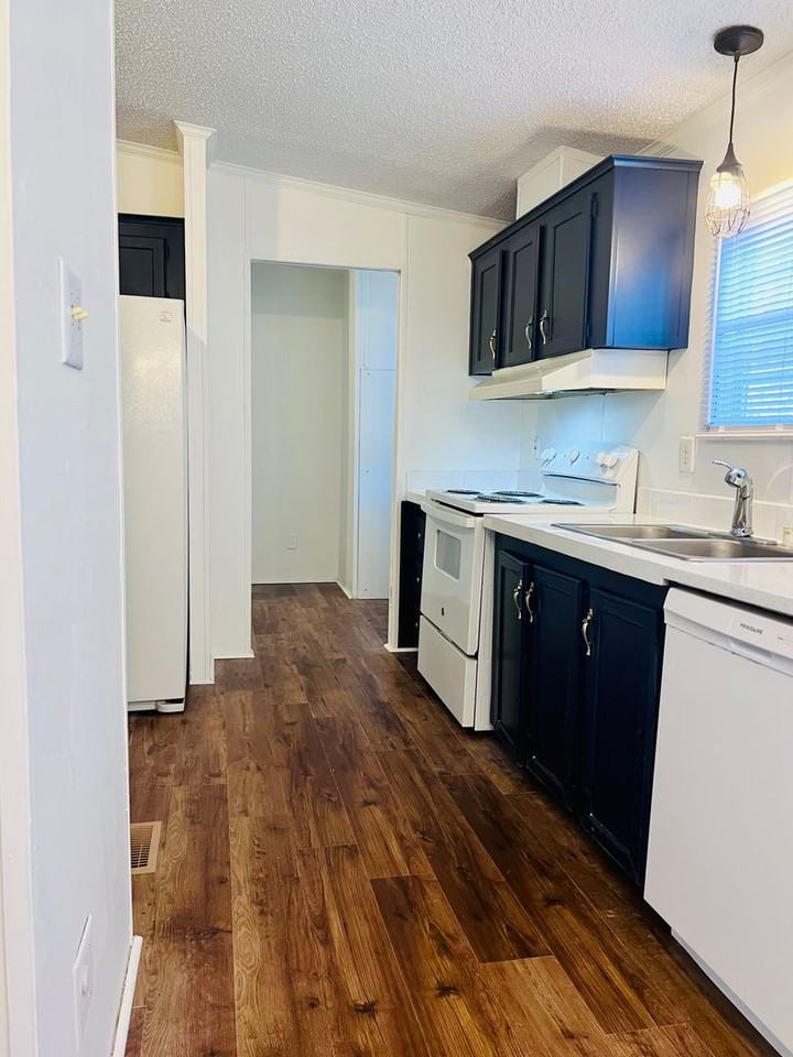 2604 Elderberry Trl - Photo 4 of 18