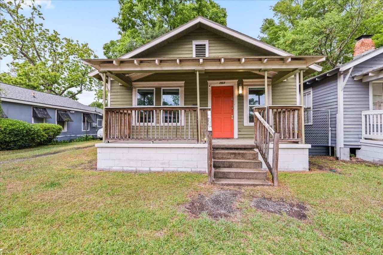 762 E Waldburg St - Photo 2 of 22