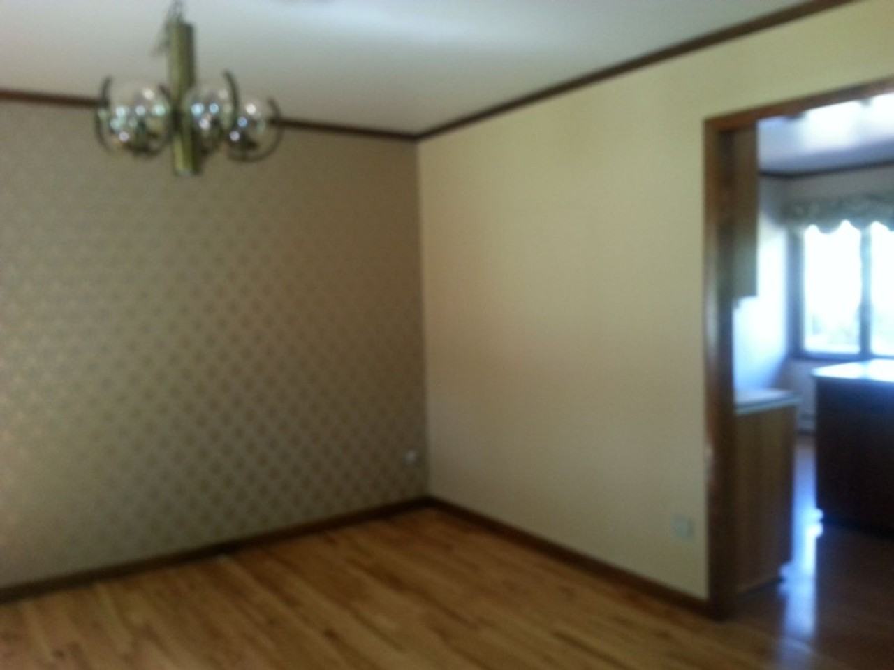 750 Country Club Rd - Photo 4 of 8