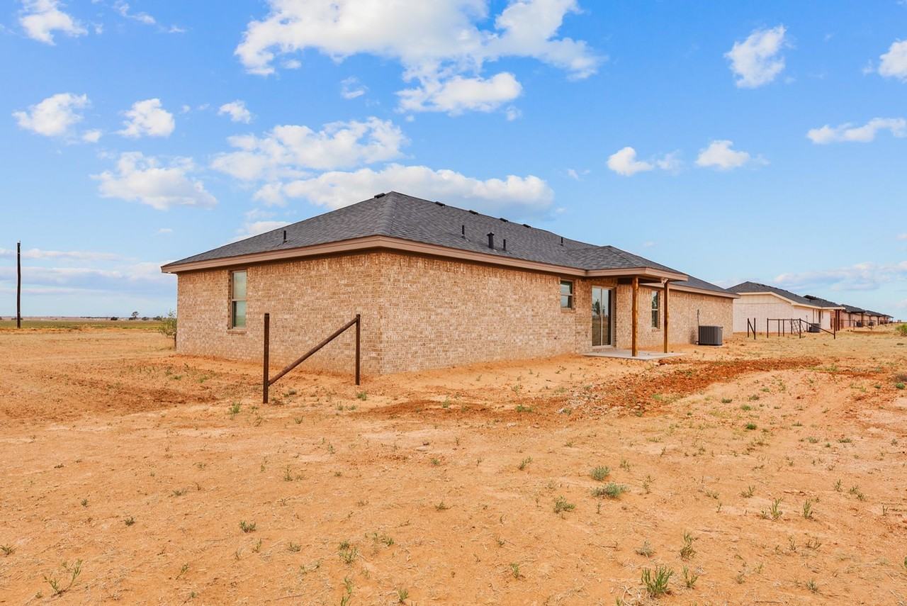 14818 N County Road 1200 - Photo 4 of 33
