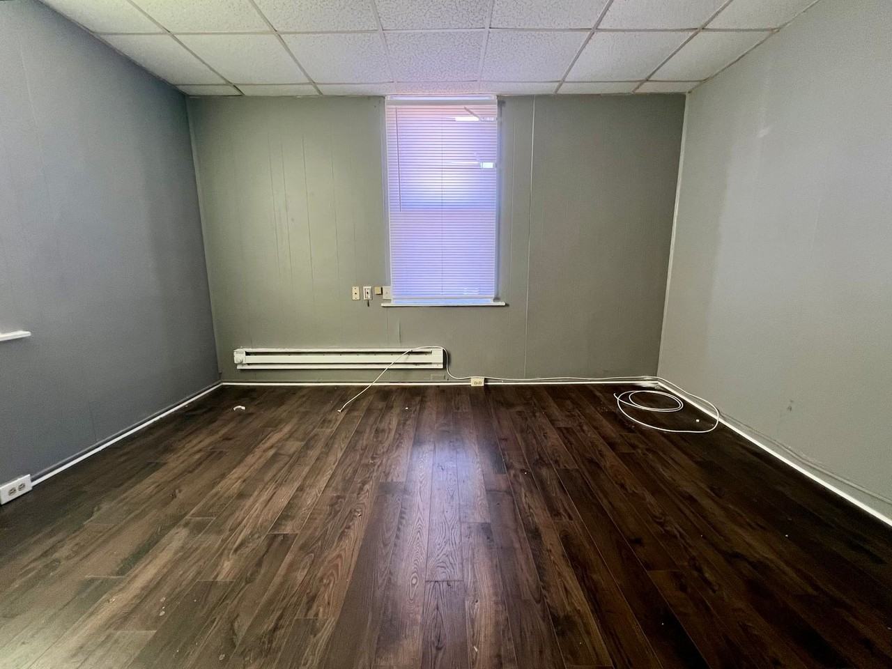 700 Pine St #2F - Photo 4 of 17