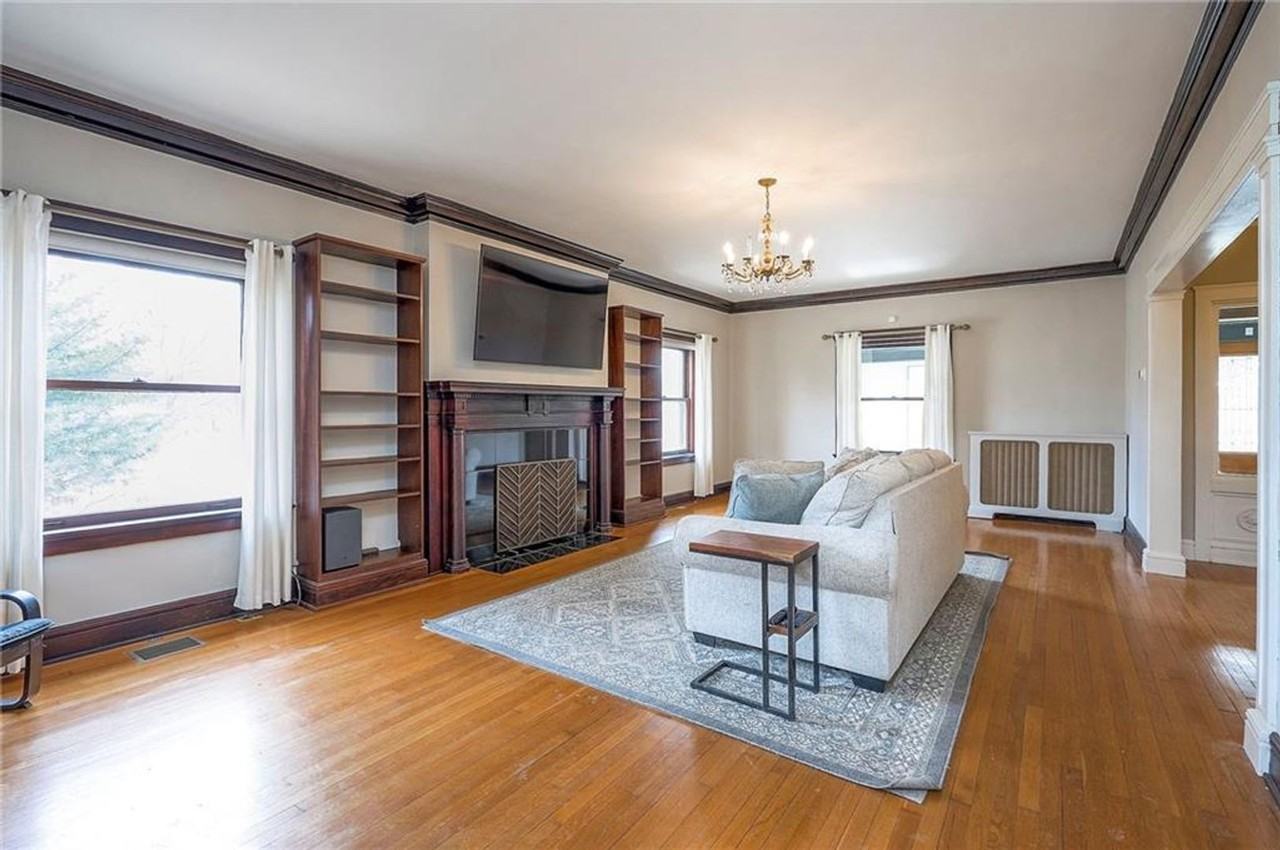 712 E Armour Blvd - Photo 2 of 34
