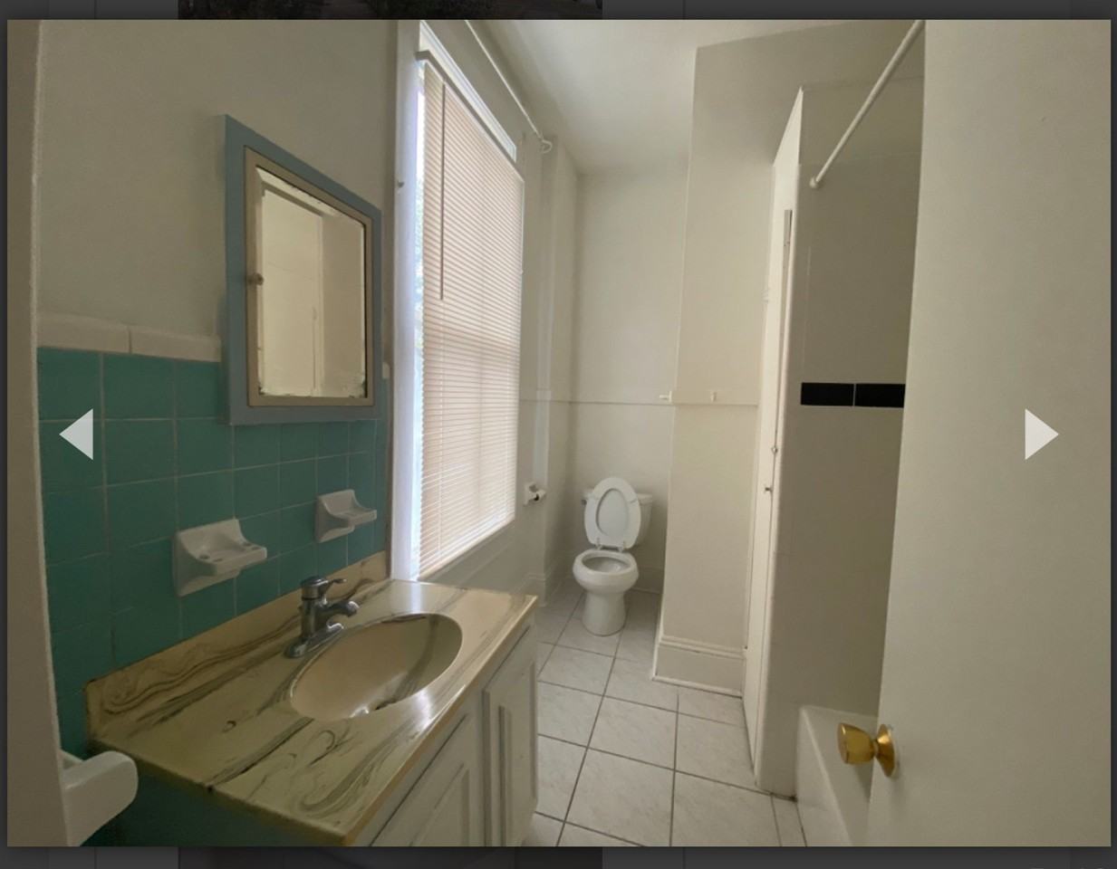 522 E Harwood St - Photo 4 of 7