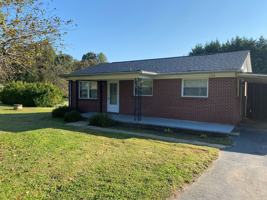 featured image of 1702 Mayberry Rd