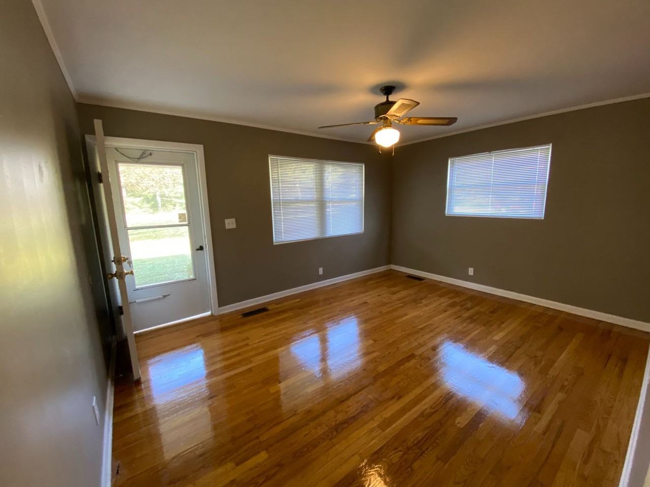 1702 Mayberry Rd - Photo 3 of 9