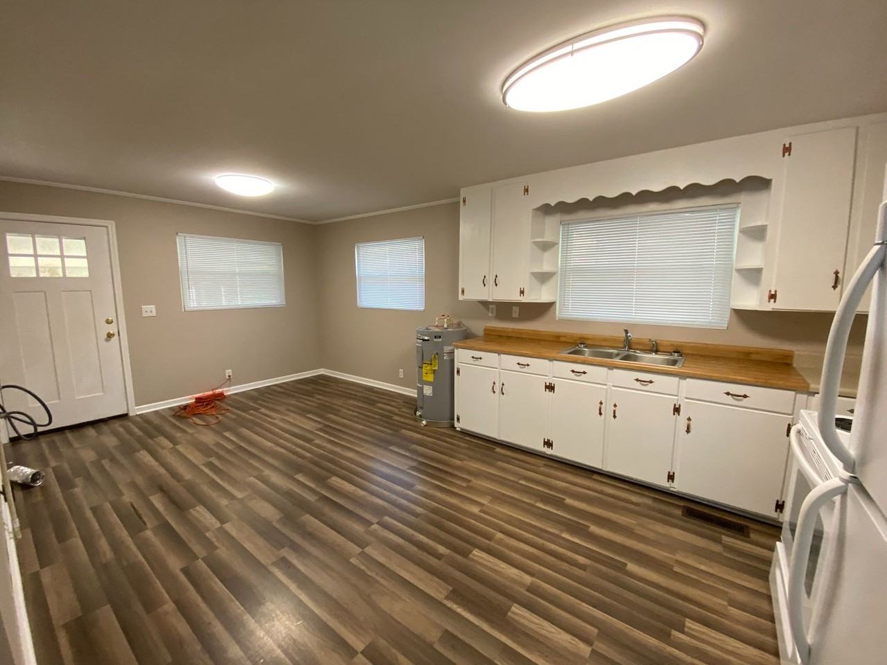 1702 Mayberry Rd - Photo 4 of 9