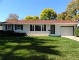 1219 N Randall Ave - Photo 1 of 1