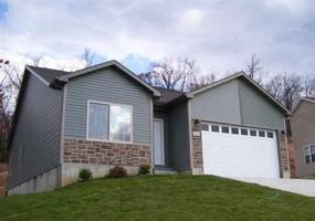 featured image of 112 Lakeview Ct