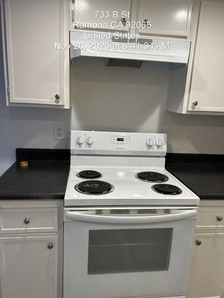Villas on B Street - Photo 2 of 14