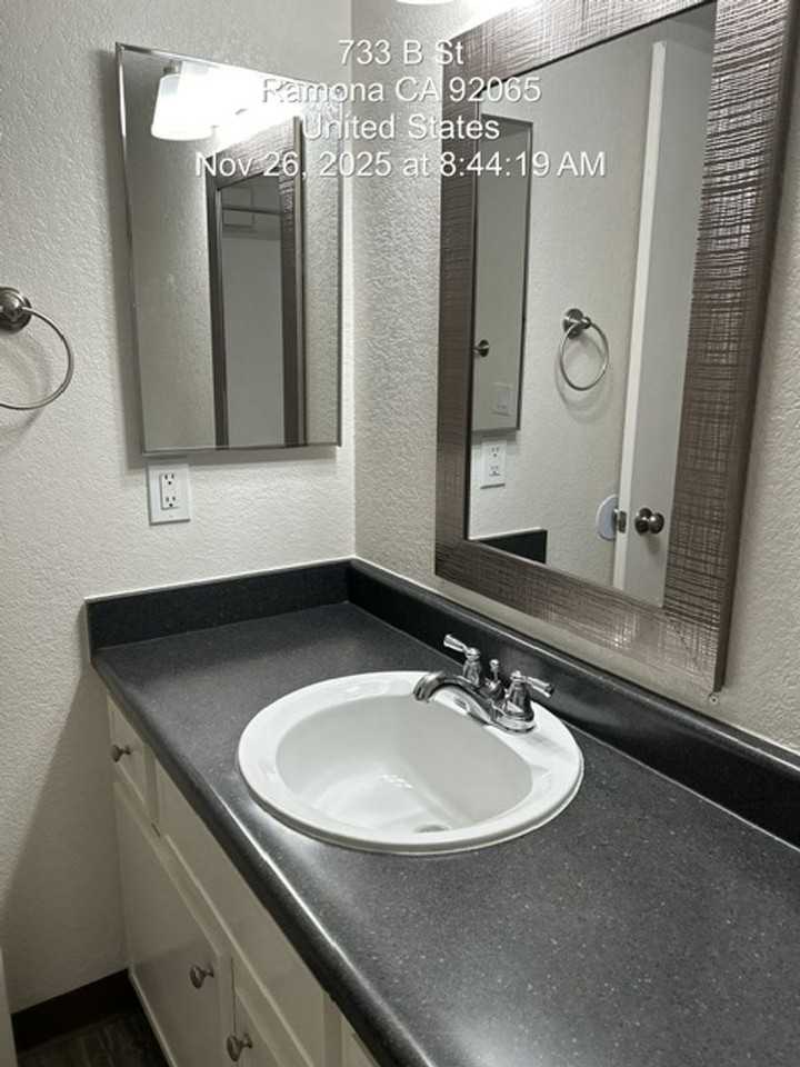 Villas on B Street - Photo 6 of 14