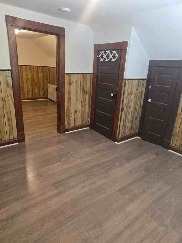 216 Charles St - Photo 4 of 12