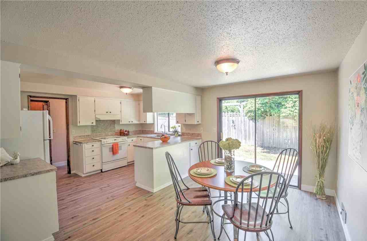 1626 Madison Ave Nw - Photo 5 of 23