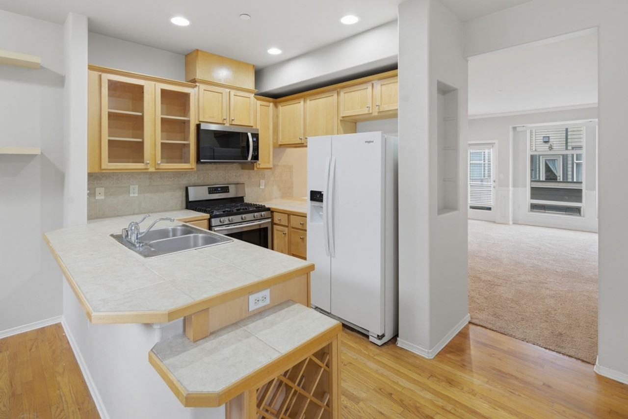 14868 Se 16th St #7 - Photo 6 of 28