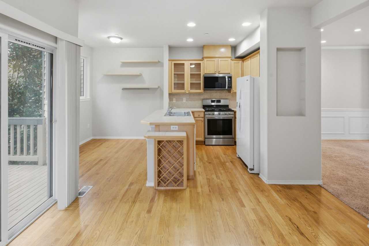 14868 Se 16th St #7 - Photo 7 of 28