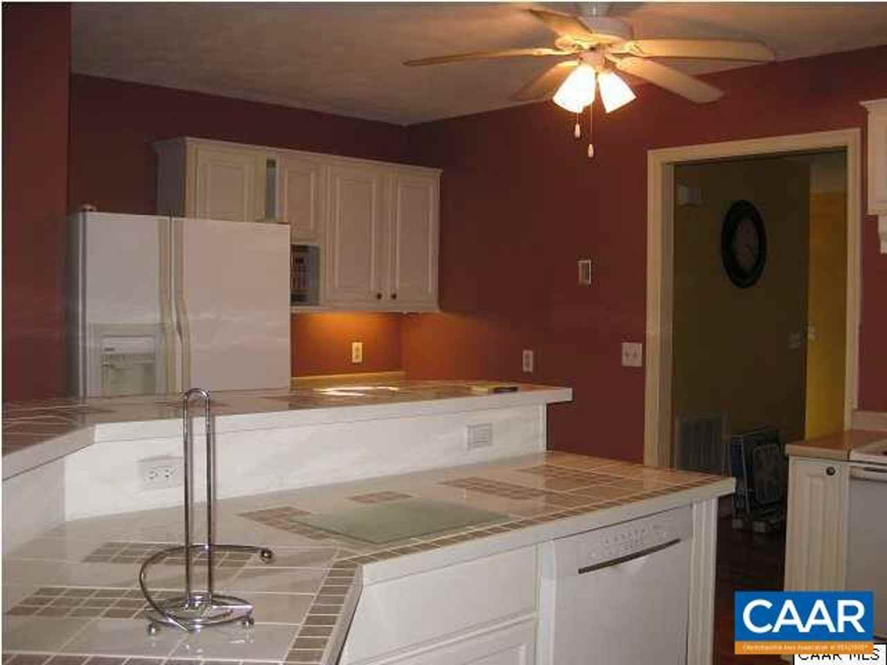 24 Zephyr Rd - Photo 4 of 9