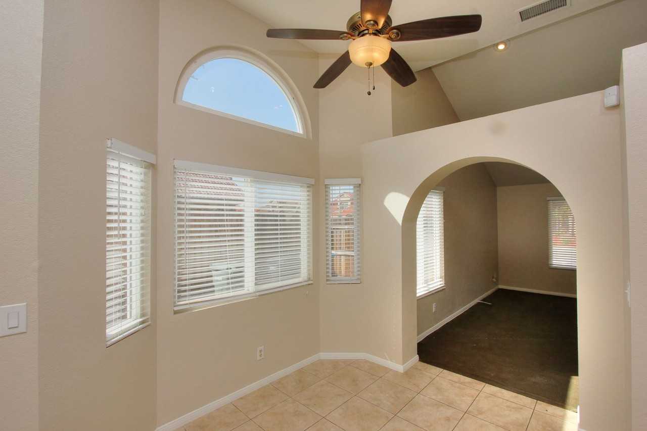 15721 Laguna Ave - Photo 5 of 17
