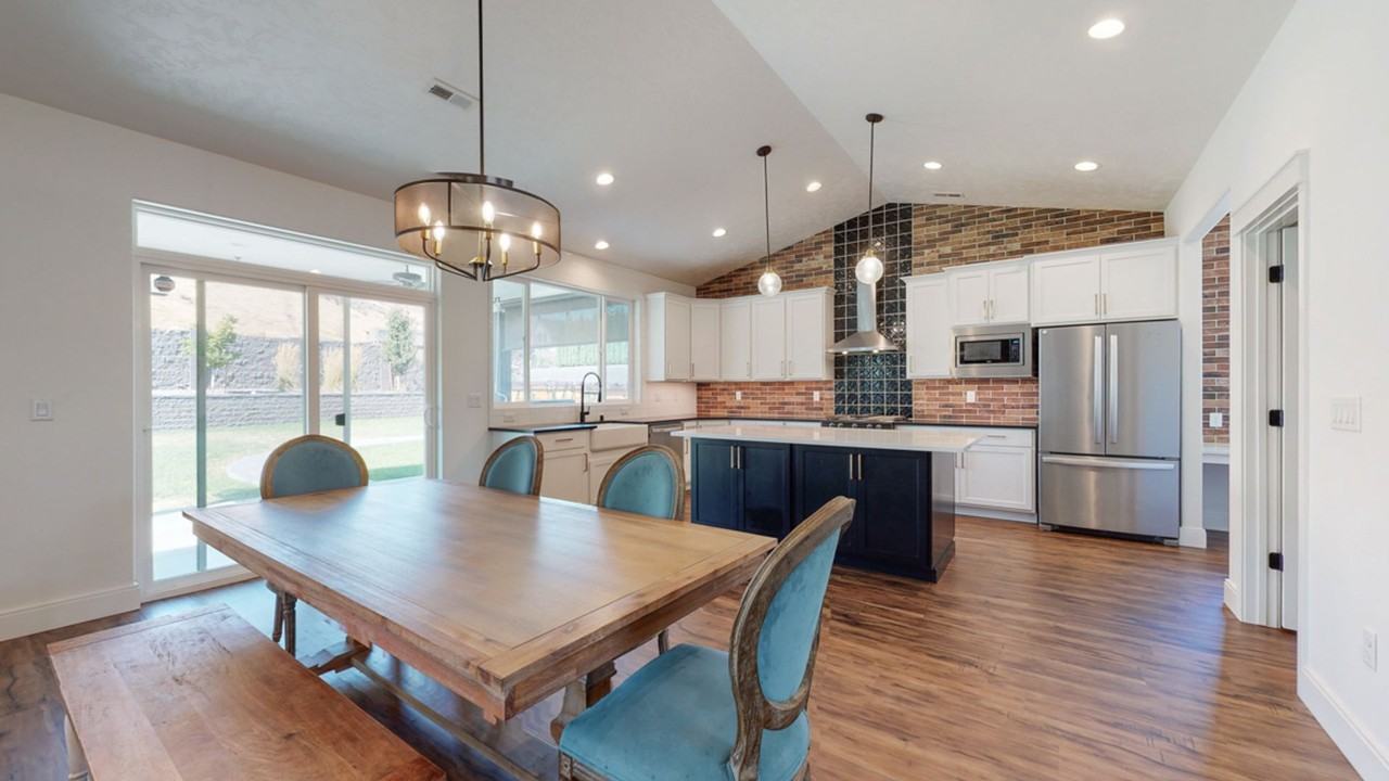 1763 Sicily Ln - Photo 7 of 26