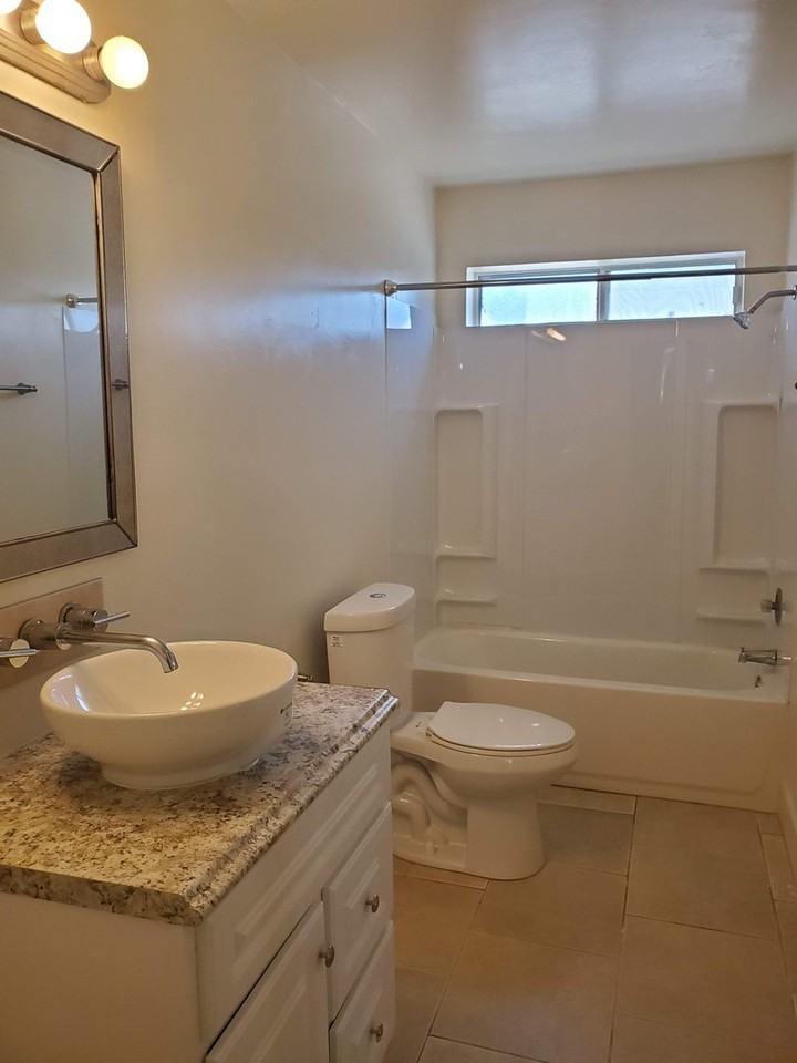 3637 W Angela Dr - Photo 6 of 28