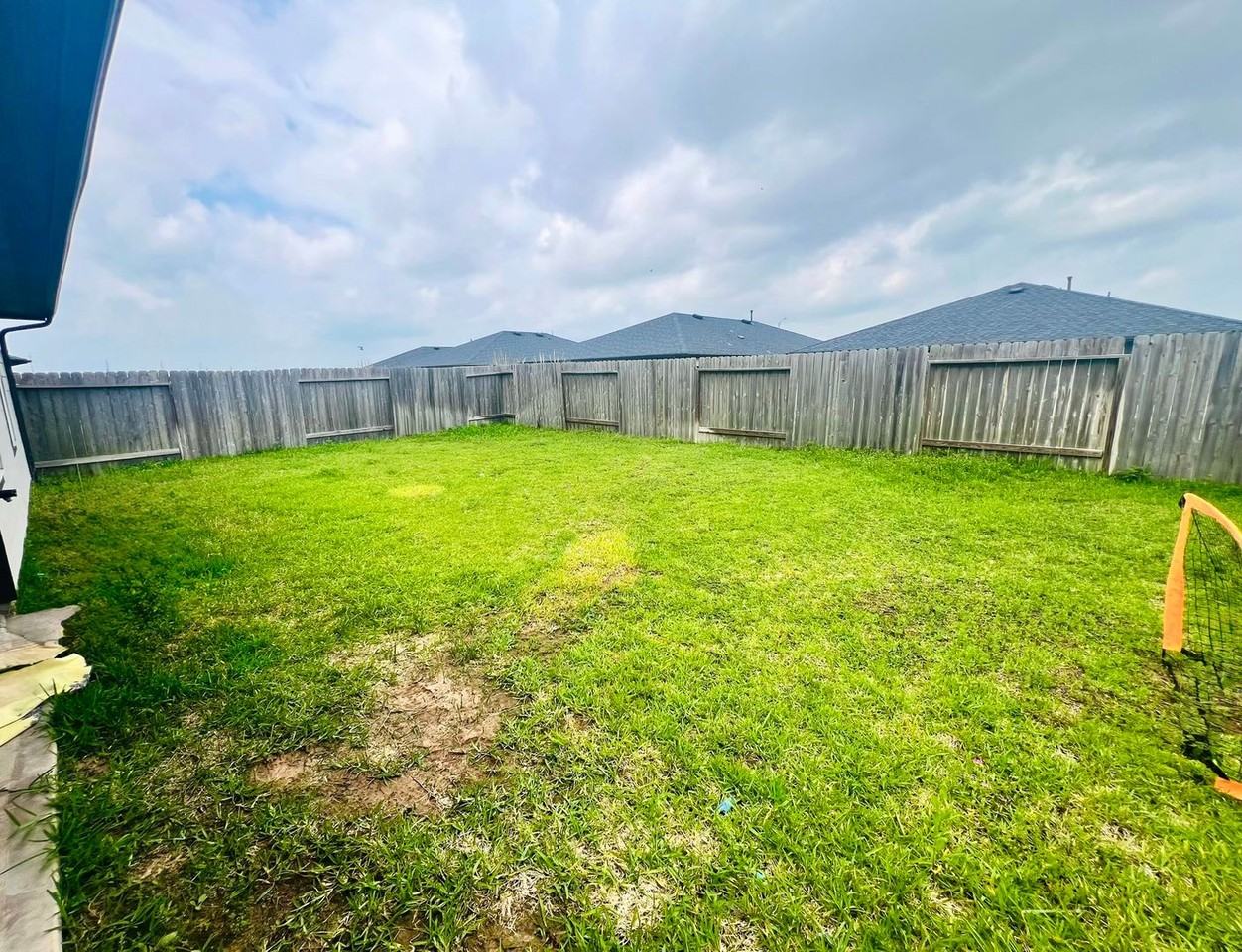28926 Yukon River Ct - Photo 2 of 14
