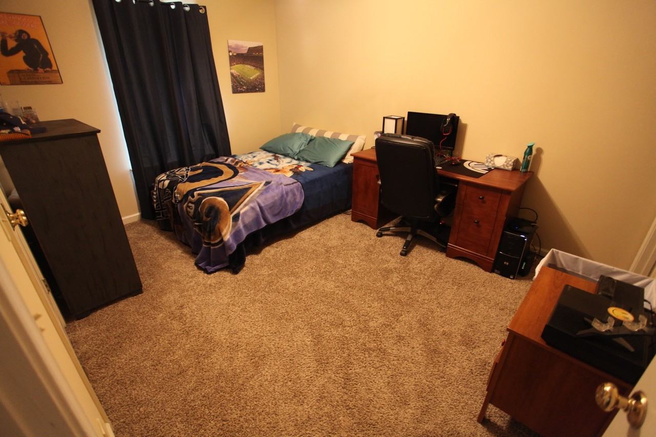 714 Yeager Ln - Photo 2 of 15