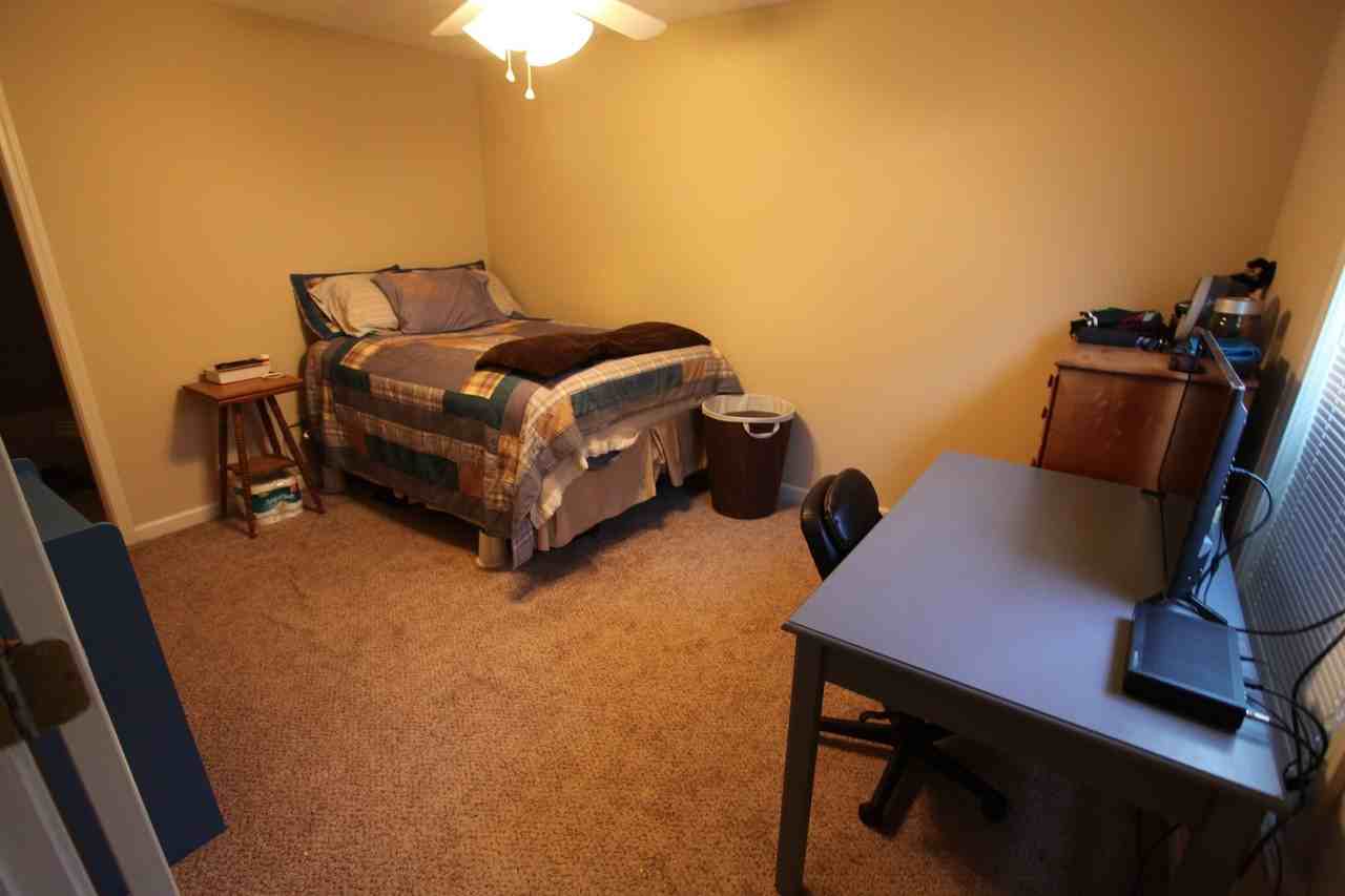 714 Yeager Ln - Photo 5 of 15