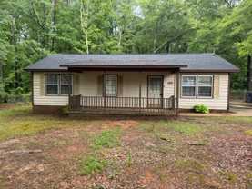 204 Bonaventure Dr - Photo 1 of 1