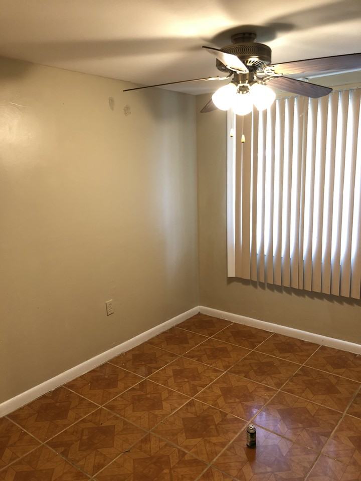 3002 Arrow St - Photo 3 of 15