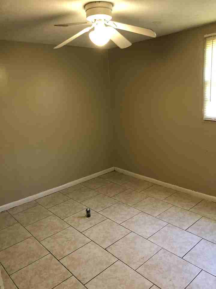 3002 Arrow St - Photo 5 of 15