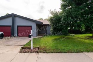 704 Ponderosa Dr - Photo 1 of 1