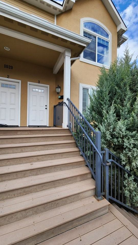 1020 Mount Ave #3 - Photo 2 of 29