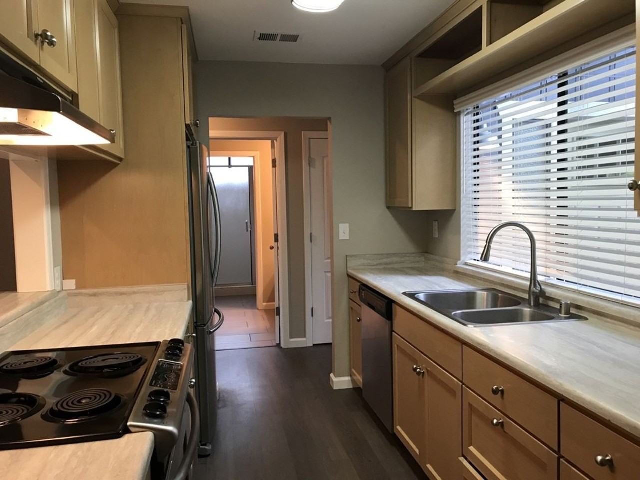 222 El Cajon Ave - Photo 4 of 18